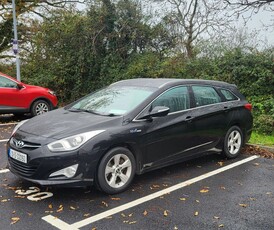 2013 - Hyundai i40 Manual