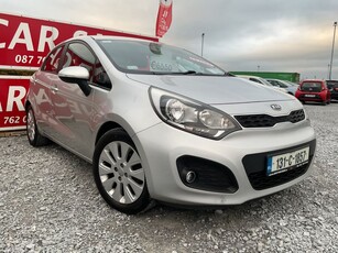 2013 - Kia Rio Manual