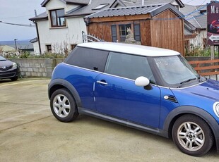 2013 - Mini Cooper Automatic