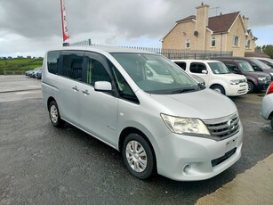 2013 - Nissan Serena Automatic