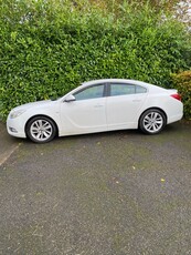 2013 - Opel Insignia Manual