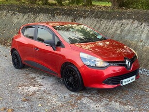 2013 - Renault Clio Manual