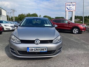 2013 - Volkswagen Golf Manual