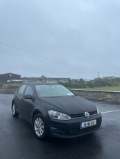 2013 - Volkswagen Golf Manual