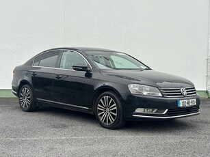 2013 - Volkswagen Passat Manual