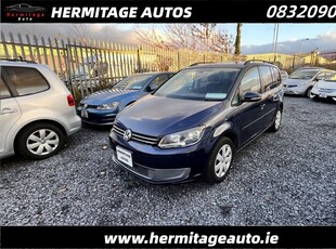 2013 - Volkswagen Touran Automatic