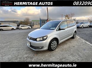 2013 - Volkswagen Touran Automatic