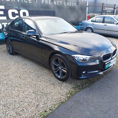 2014 - BMW 3-Series Manual