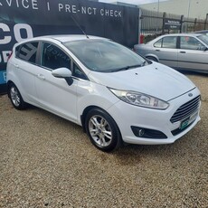 2014 - Ford Fiesta Manual