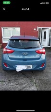 2014 - Hyundai i30 Manual