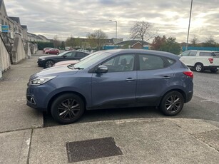 2014 - Hyundai ix35 Manual