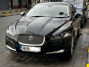 2014 - Jaguar XF Automatic