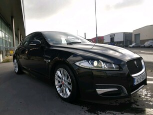 2014 - Jaguar XF Automatic