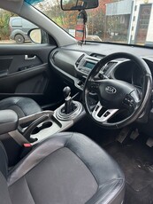 2014 - Kia Sportage Manual