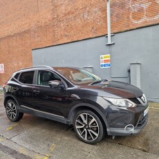 2014 - Nissan Qashqai Manual