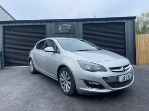 2014 - Opel Astra Manual