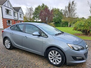 2014 - Opel Astra Manual