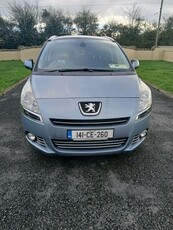 2014 - Peugeot 5008 Manual