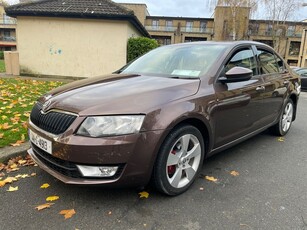 2014 - Skoda Octavia Manual