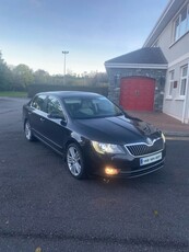 2014 - Skoda Superb Manual