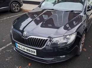 2014 - Skoda Superb Manual