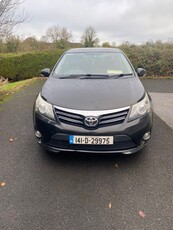 2014 - Toyota Avensis Manual