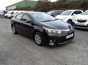 2014 - Toyota Corolla Manual