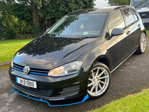 2014 - Volkswagen Golf Manual