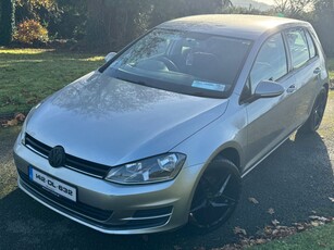 2014 - Volkswagen Golf Manual