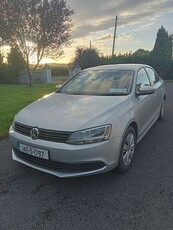 2014 - Volkswagen Jetta Manual