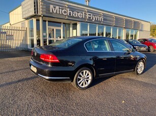 2014 - Volkswagen Passat Manual