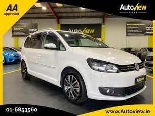 2014 - Volkswagen Touran Automatic