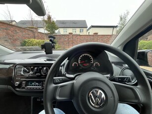 2014 - Volkswagen up! Automatic