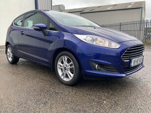 2015 - Ford Fiesta Manual