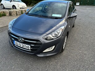 2015 - Hyundai i30 Manual