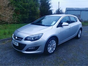 2015 - Opel Astra Manual