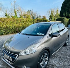 2015 - Peugeot 208 Automatic