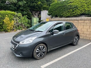 2015 - Peugeot 208 Manual