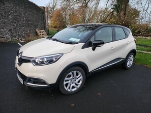 2015 - Renault Captur Manual