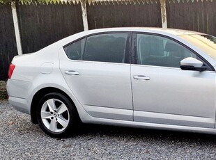 2015 - Skoda Octavia Manual