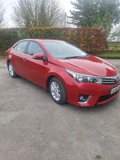 2015 - Toyota Corolla Manual