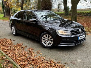 2015 - Volkswagen Jetta Manual