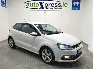 2015 - Volkswagen Polo Automatic