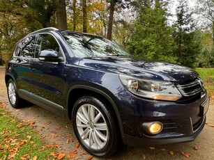 2015 - Volkswagen Tiguan Manual