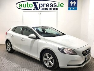 2015 - Volvo V40 Automatic