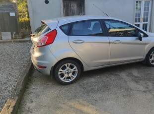 2016 - Ford Fiesta Manual