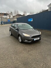 2016 - Ford Focus Manual