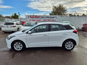 2016 - Hyundai i20 Manual