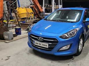 2016 - Hyundai i30 Manual