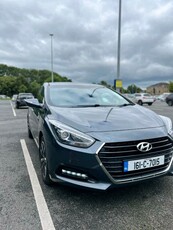 2016 - Hyundai i40 Manual